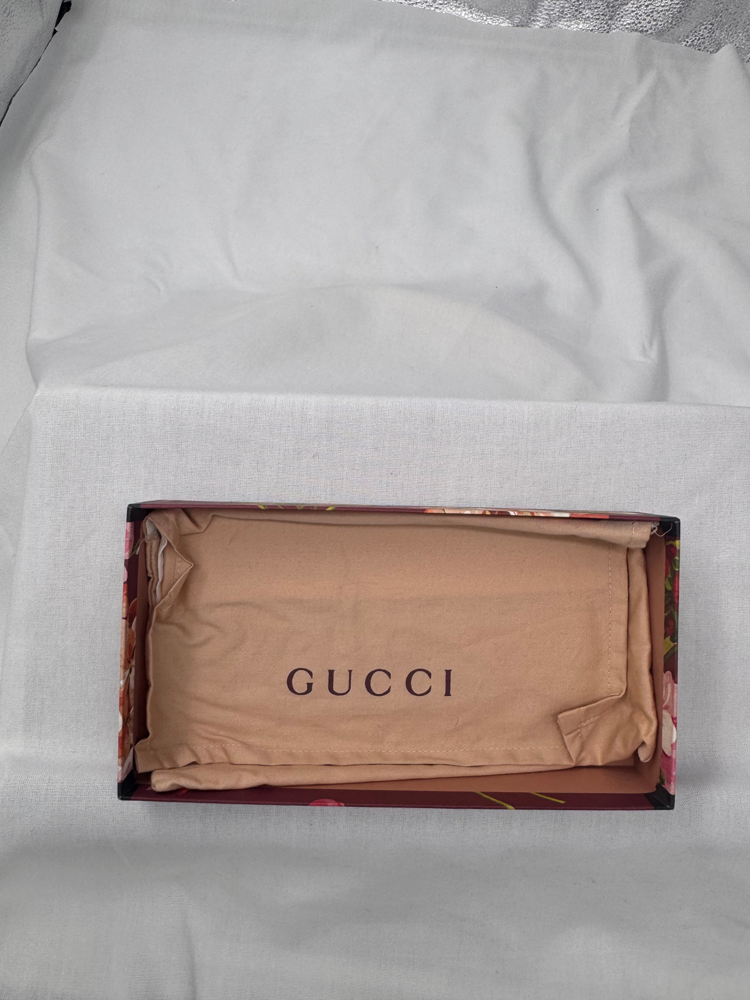 Gucci GG Blooms Zip Around Wallet