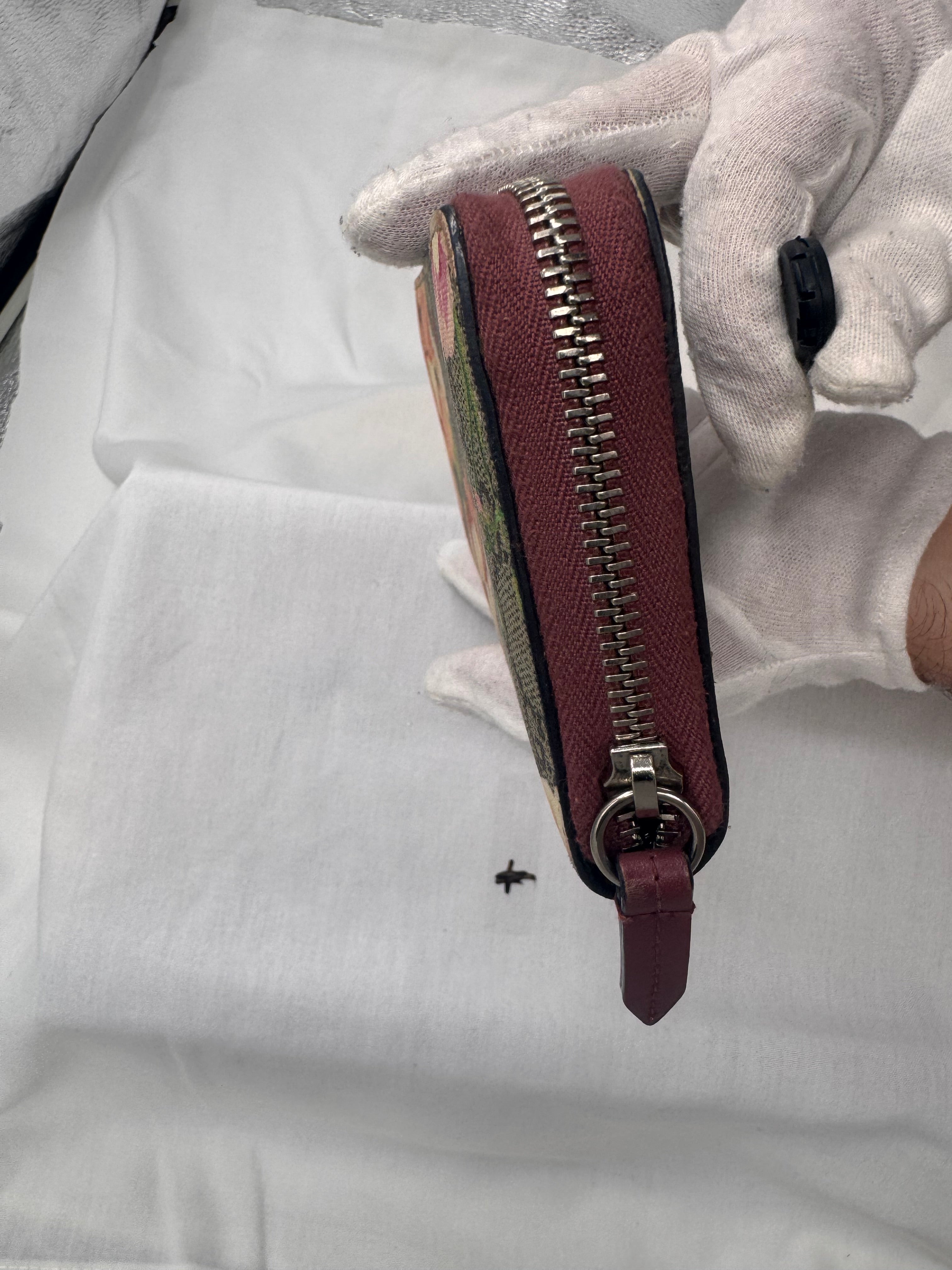 Gucci GG Blooms Zip Around Wallet