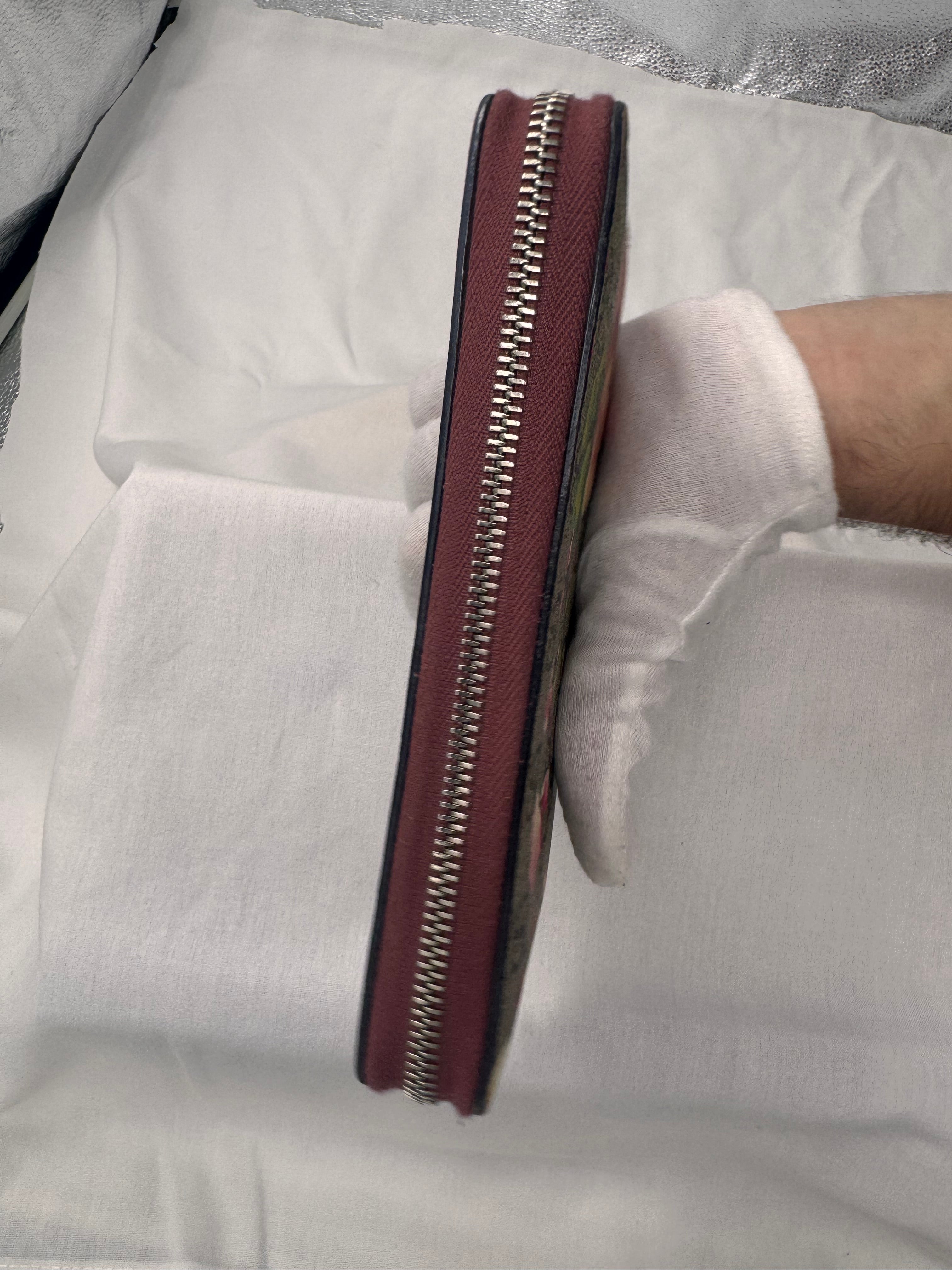 Gucci GG Blooms Zip Around Wallet