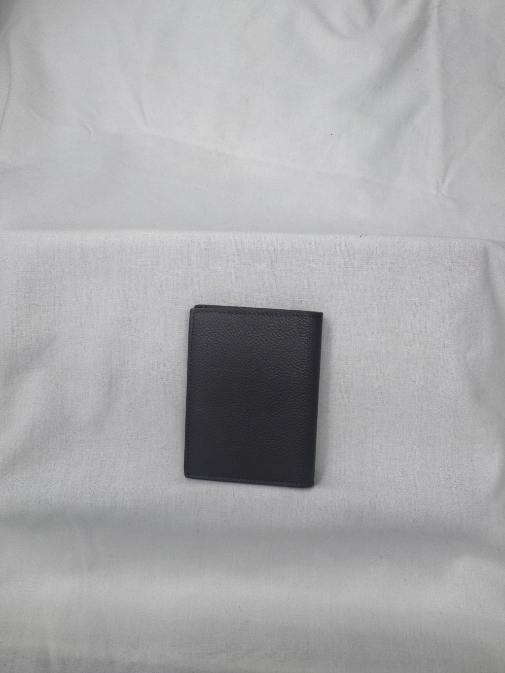 ארנק בלנסיאגה מעור מגורען, עיצוב יוניסקס - אפור